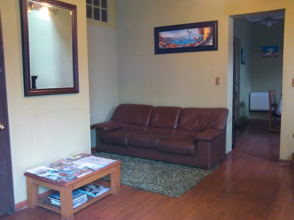 Hostal Barrio Italia - Santiago — Photos 2